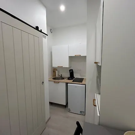 La Danse Des Vagues, Vue *